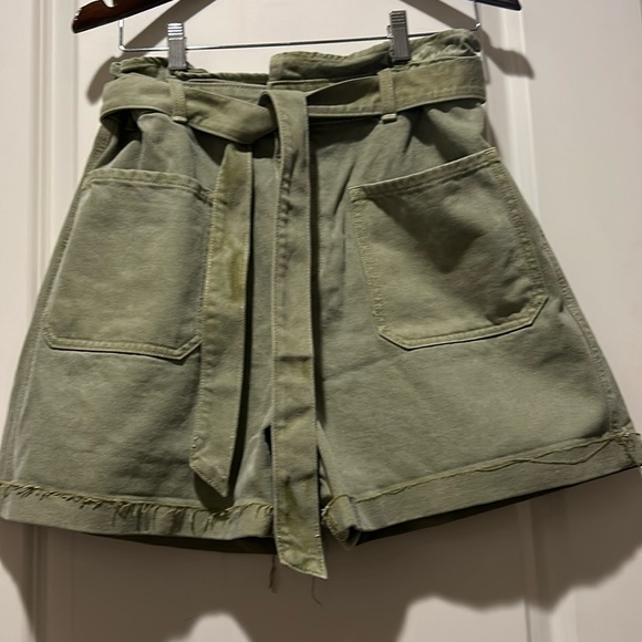 ZARA Paperbag baggy high rise elastic waist belted Shorts pockets size 12 olive - Picture 1 of 7